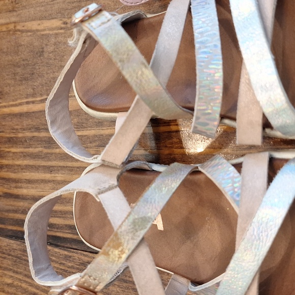 11 Pair Little Girls Shoe lot Size 6 to 10 - Picture 11 of 16